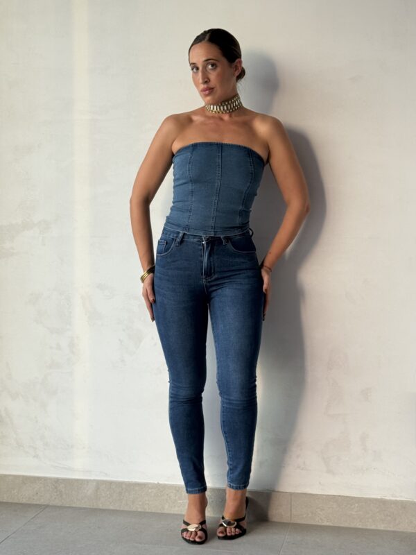 Jeans pitillo levis