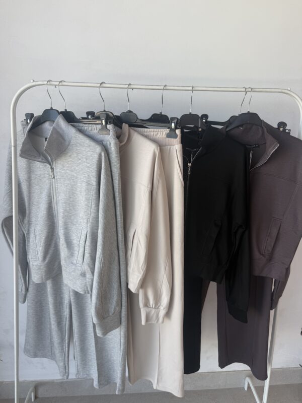 Conjunto chandal  londres - Imagen 2