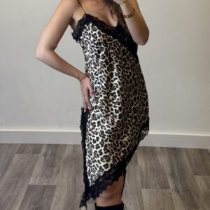 Vestido lencero leopardo