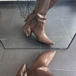 Bota polipiel cayetana